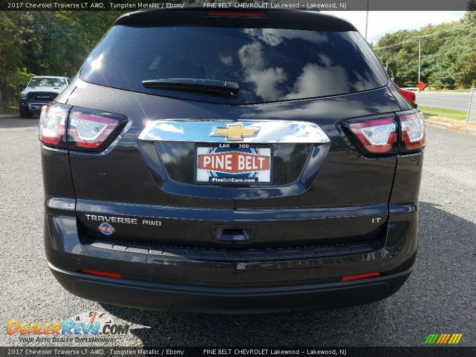 2017 Chevrolet Traverse LT AWD Tungsten Metallic / Ebony Photo #5