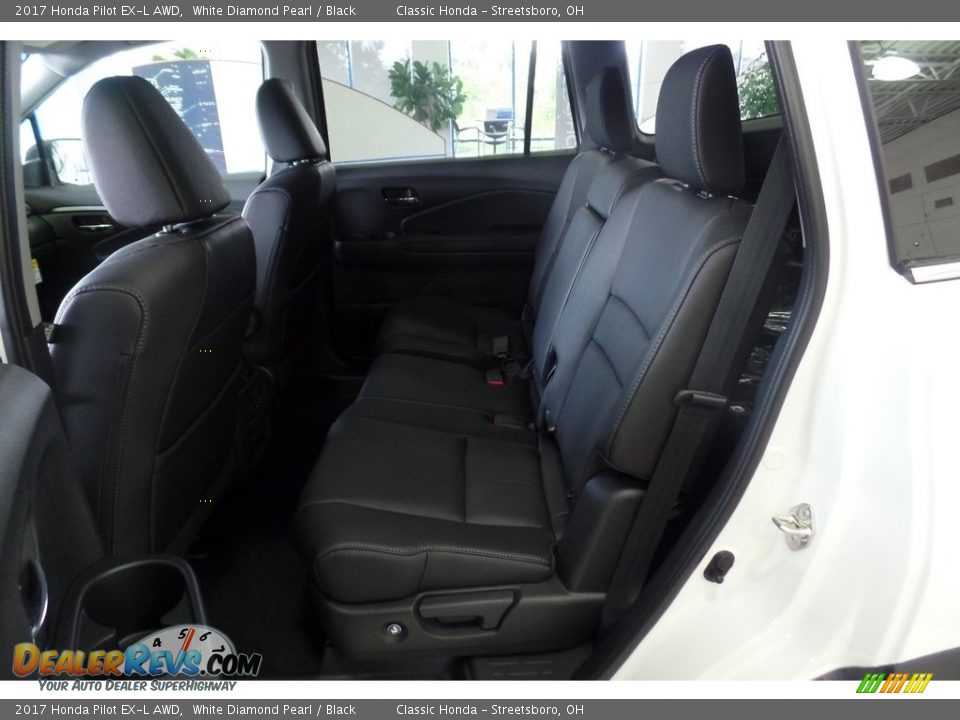 2017 Honda Pilot EX-L AWD White Diamond Pearl / Black Photo #9