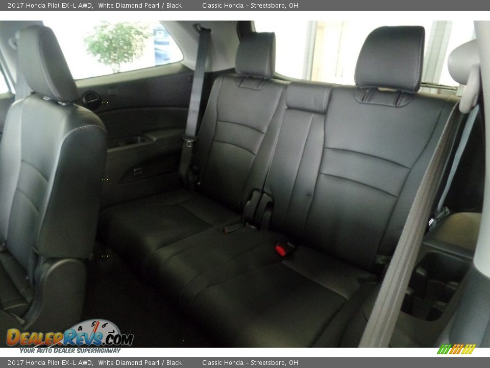 2017 Honda Pilot EX-L AWD White Diamond Pearl / Black Photo #10
