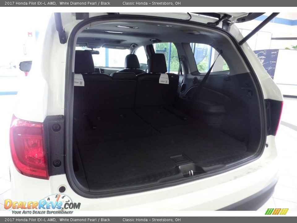 2017 Honda Pilot EX-L AWD White Diamond Pearl / Black Photo #17