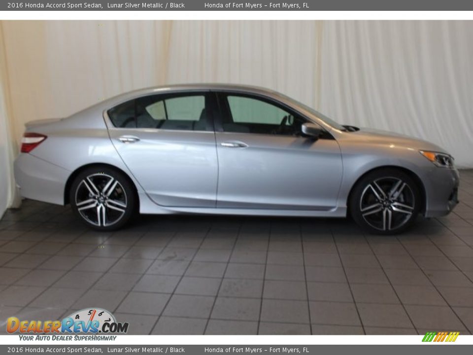 2016 Honda Accord Sport Sedan Lunar Silver Metallic / Black Photo #3