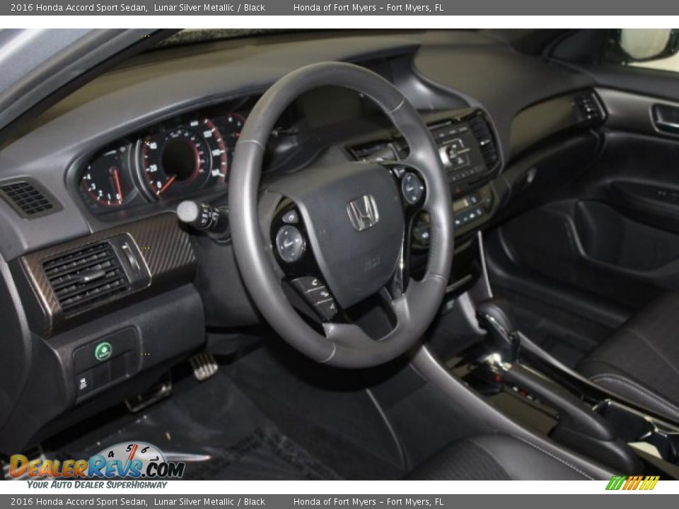 2016 Honda Accord Sport Sedan Lunar Silver Metallic / Black Photo #12