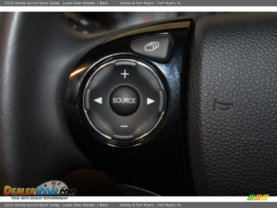 2016 Honda Accord Sport Sedan Lunar Silver Metallic / Black Photo #13