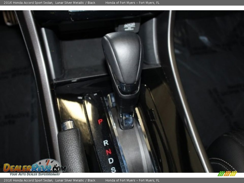2016 Honda Accord Sport Sedan Lunar Silver Metallic / Black Photo #21