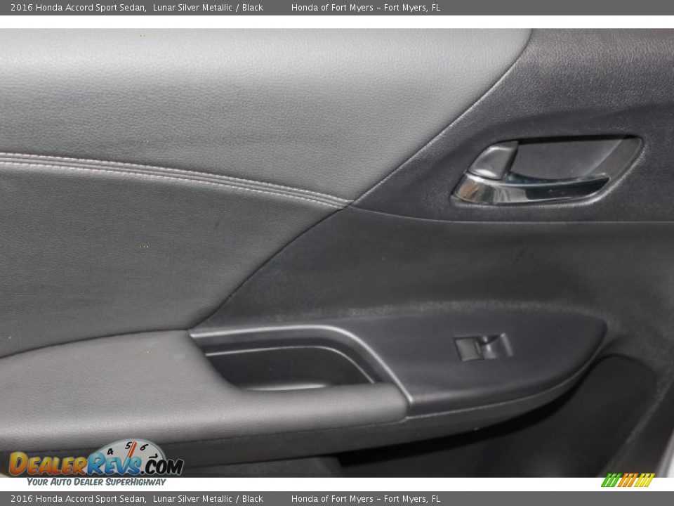 2016 Honda Accord Sport Sedan Lunar Silver Metallic / Black Photo #22