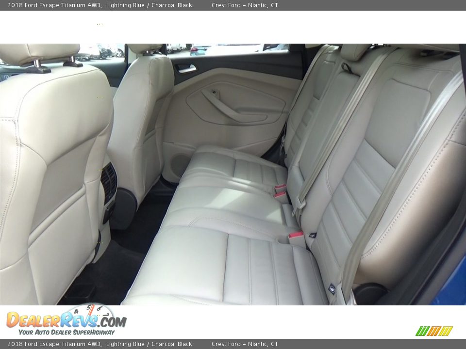 2018 Ford Escape Titanium 4WD Lightning Blue / Charcoal Black Photo #18