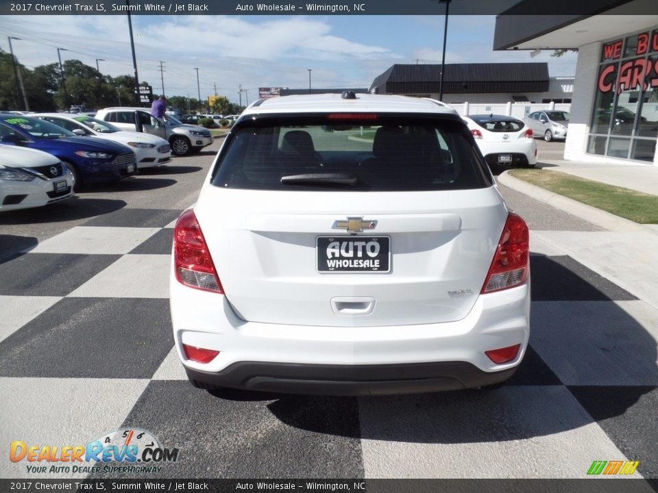 2017 Chevrolet Trax LS Summit White / Jet Black Photo #4
