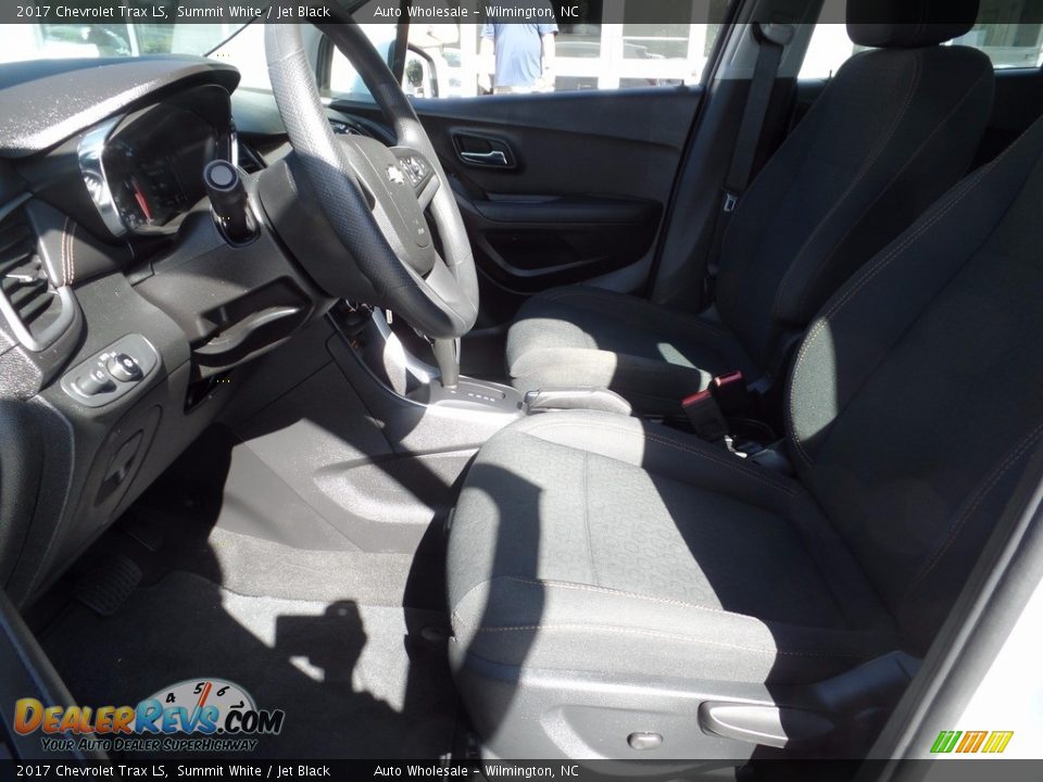 2017 Chevrolet Trax LS Summit White / Jet Black Photo #11