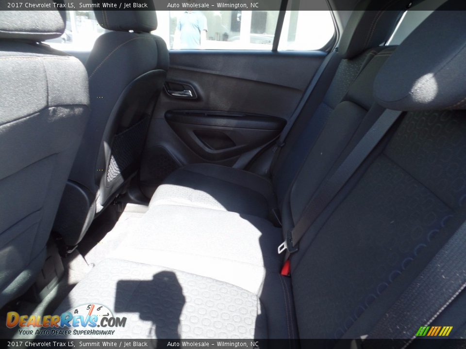 2017 Chevrolet Trax LS Summit White / Jet Black Photo #12