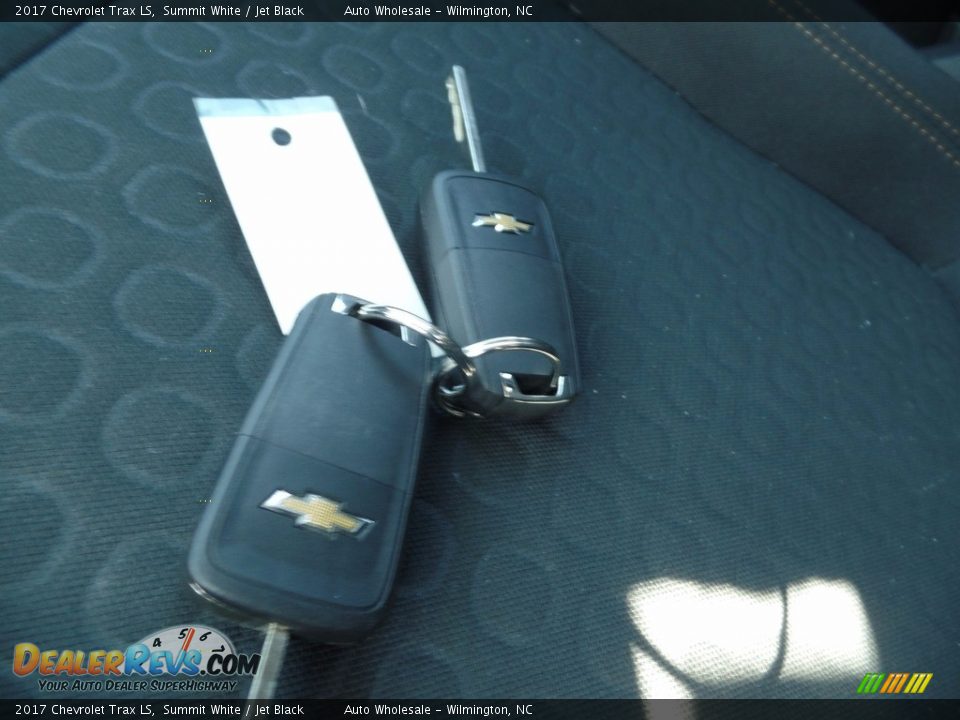 2017 Chevrolet Trax LS Summit White / Jet Black Photo #20