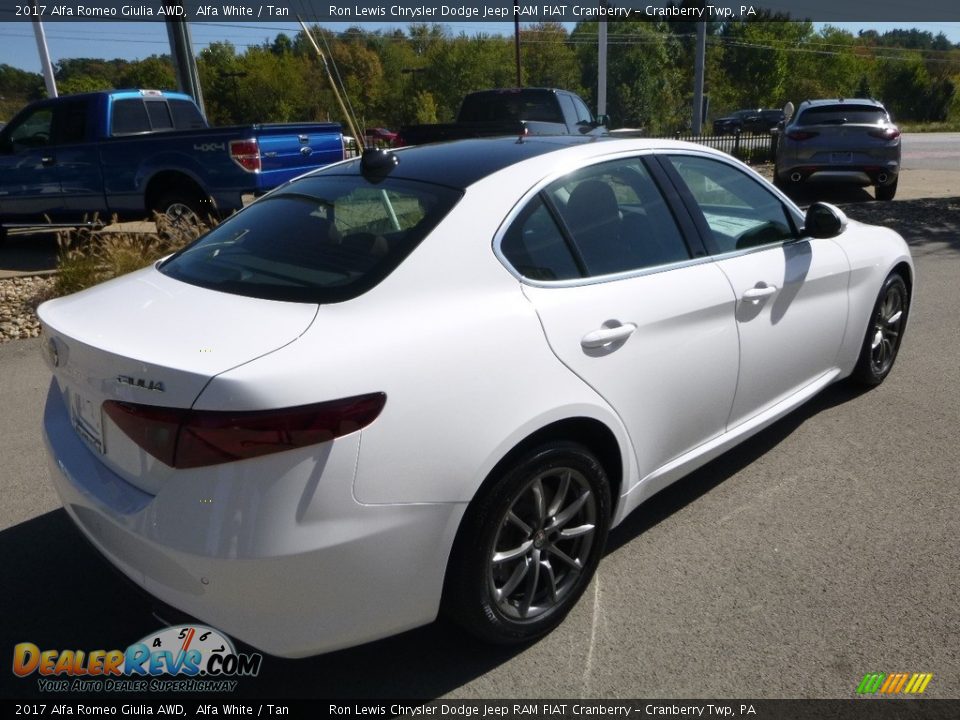 2017 Alfa Romeo Giulia AWD Alfa White / Tan Photo #7