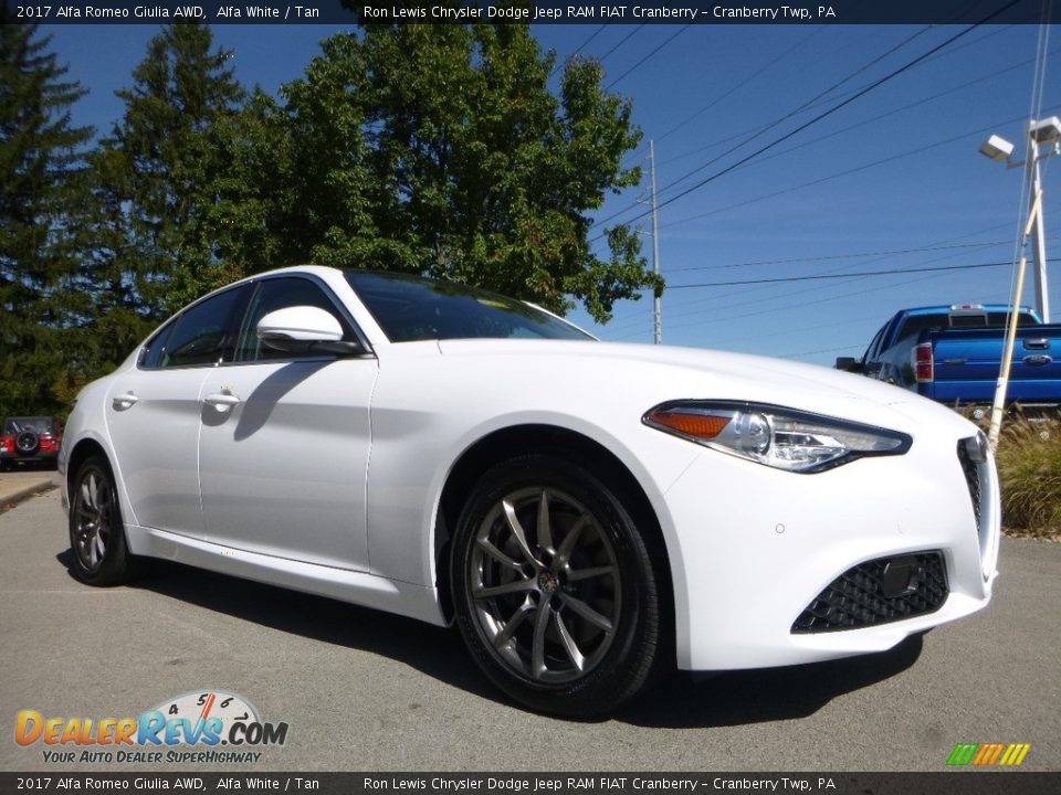2017 Alfa Romeo Giulia AWD Alfa White / Tan Photo #11