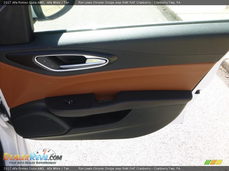 2017 Alfa Romeo Giulia AWD Alfa White / Tan Photo #14