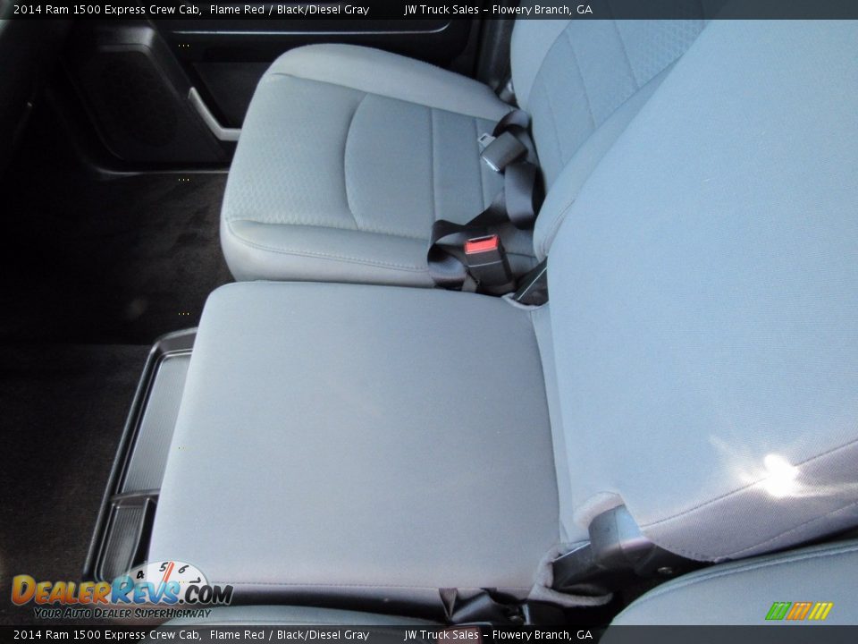 2014 Ram 1500 Express Crew Cab Flame Red / Black/Diesel Gray Photo #24