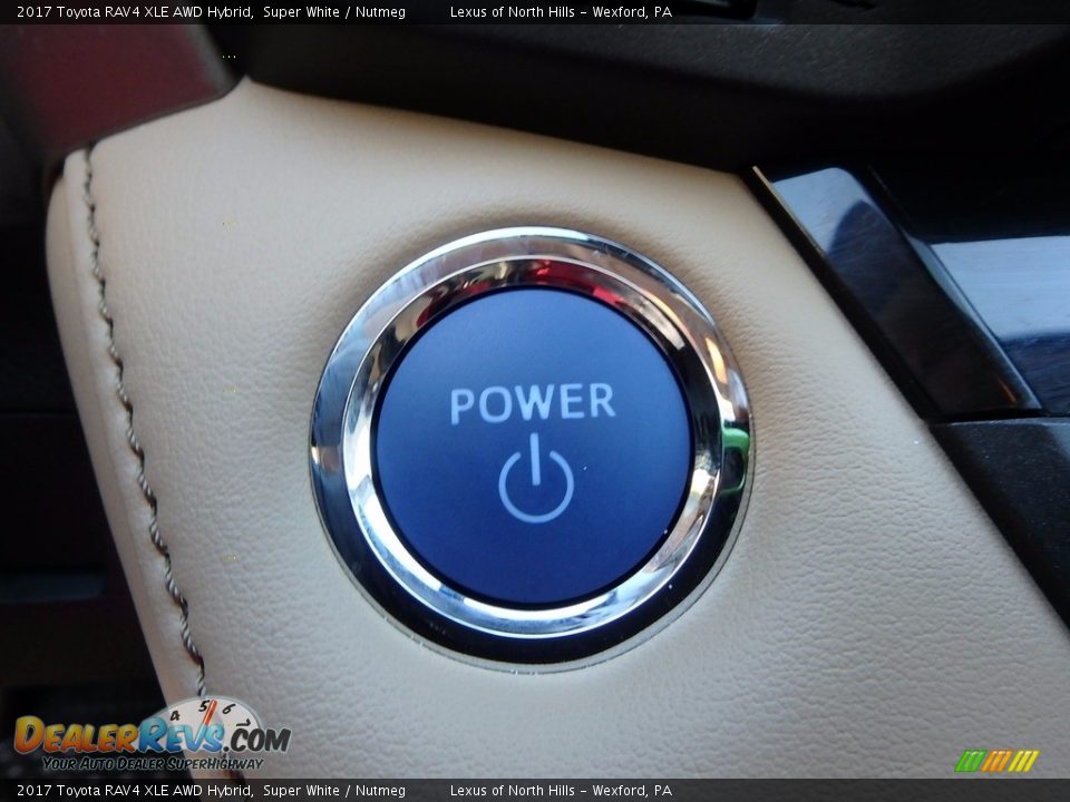 2017 Toyota RAV4 XLE AWD Hybrid Super White / Nutmeg Photo #17