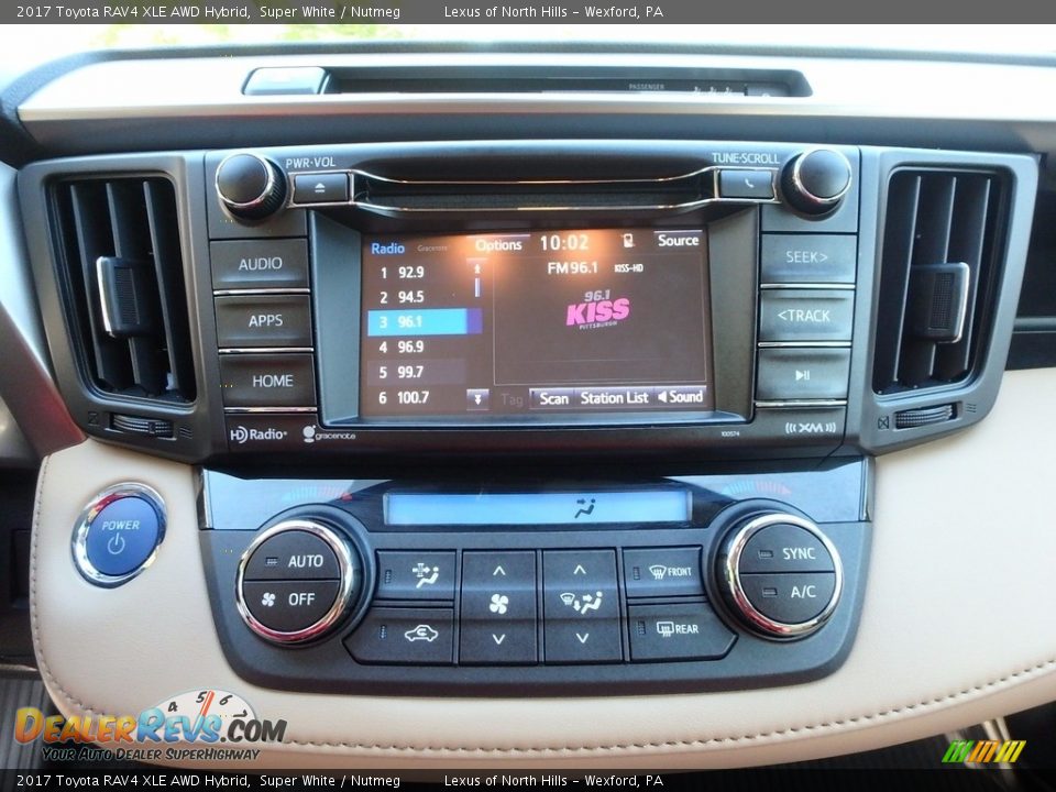 2017 Toyota RAV4 XLE AWD Hybrid Super White / Nutmeg Photo #20