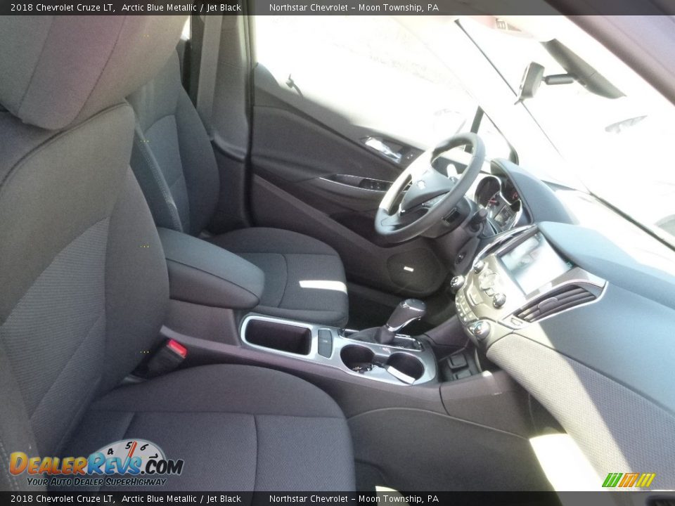2018 Chevrolet Cruze LT Arctic Blue Metallic / Jet Black Photo #10