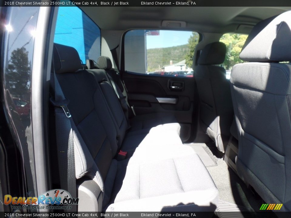 2018 Chevrolet Silverado 2500HD LT Crew Cab 4x4 Black / Jet Black Photo #19
