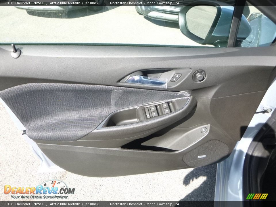 2018 Chevrolet Cruze LT Arctic Blue Metallic / Jet Black Photo #15