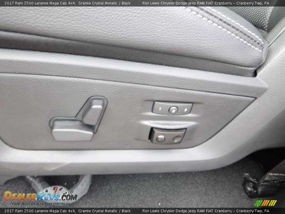 2017 Ram 2500 Laramie Mega Cab 4x4 Granite Crystal Metallic / Black Photo #11