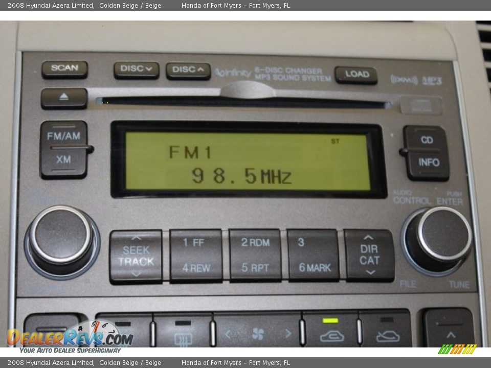 2008 Hyundai Azera Limited Golden Beige / Beige Photo #18