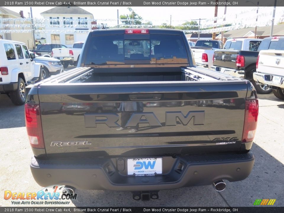 2018 Ram 1500 Rebel Crew Cab 4x4 Brilliant Black Crystal Pearl / Black Photo #9