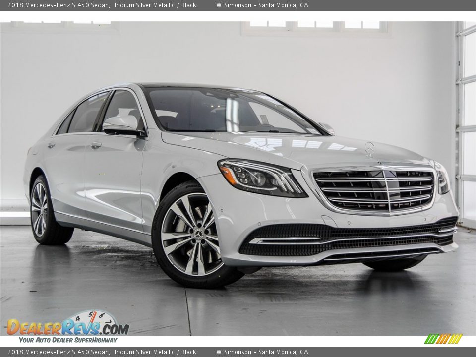 Front 3/4 View of 2018 Mercedes-Benz S 450 Sedan Photo #12