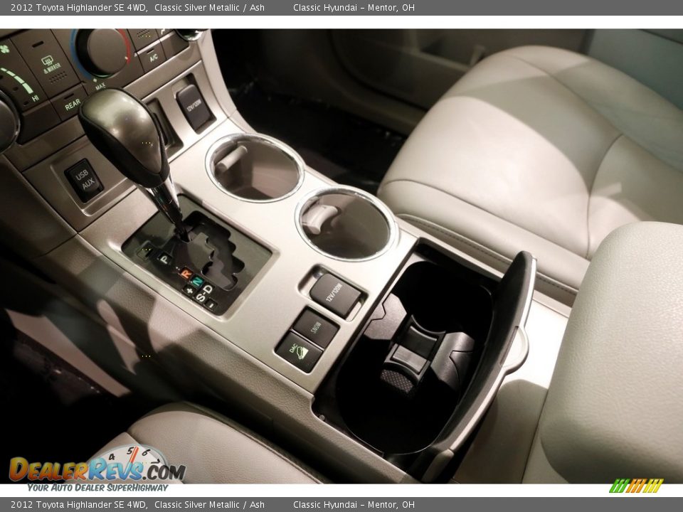2012 Toyota Highlander SE 4WD Classic Silver Metallic / Ash Photo #11