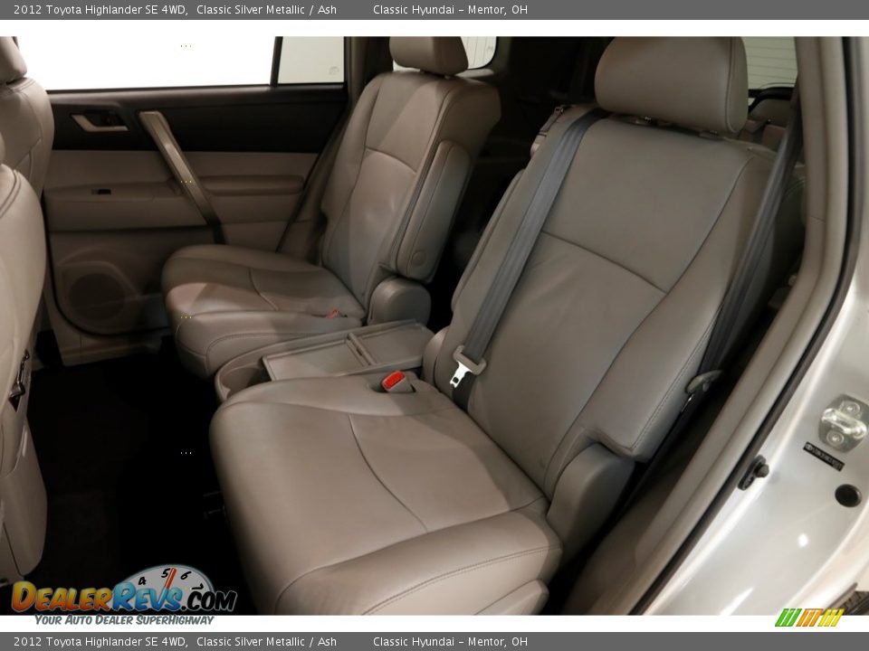 2012 Toyota Highlander SE 4WD Classic Silver Metallic / Ash Photo #14