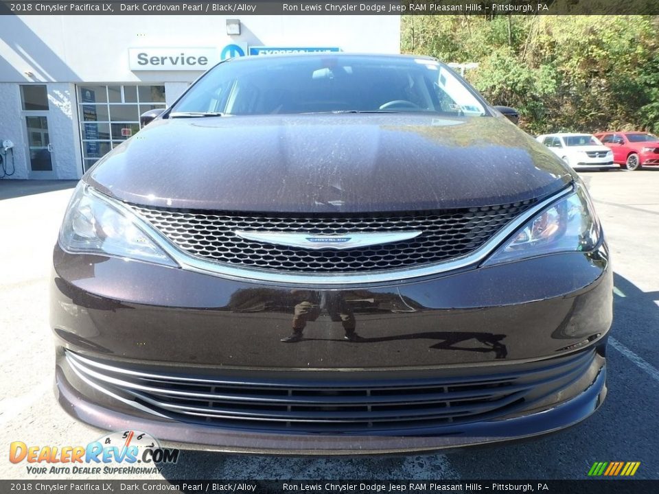 2018 Chrysler Pacifica LX Dark Cordovan Pearl / Black/Alloy Photo #8
