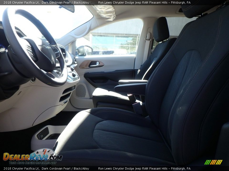 2018 Chrysler Pacifica LX Dark Cordovan Pearl / Black/Alloy Photo #10