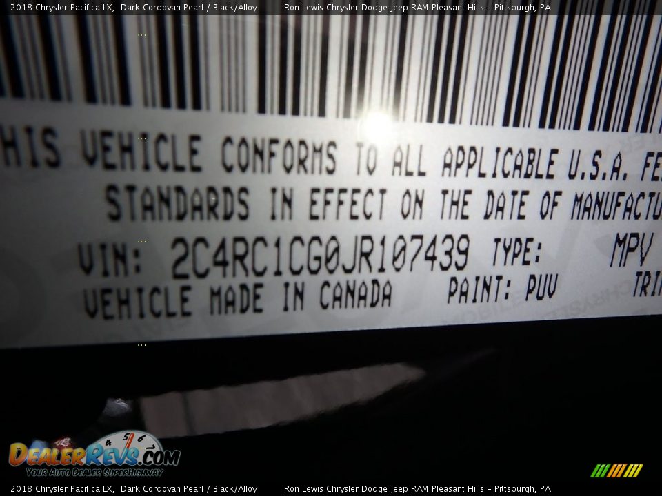 2018 Chrysler Pacifica LX Dark Cordovan Pearl / Black/Alloy Photo #15