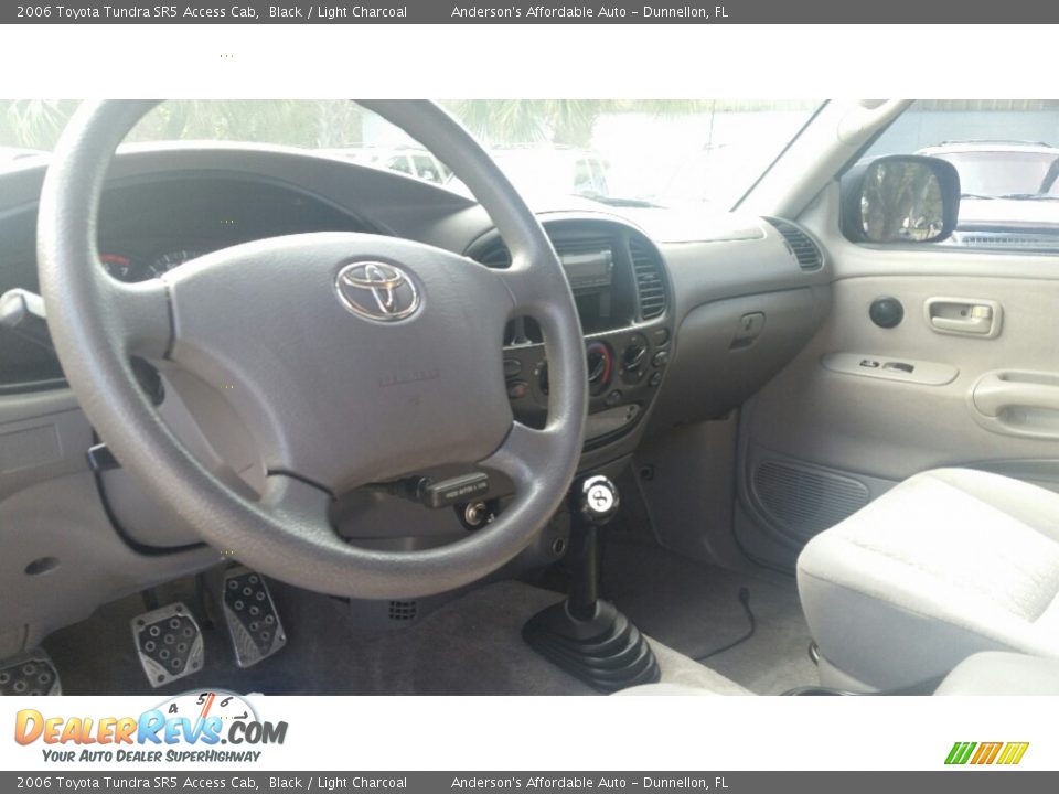 2006 Toyota Tundra SR5 Access Cab Black / Light Charcoal Photo #11