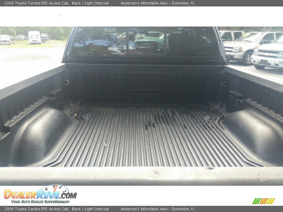 2006 Toyota Tundra SR5 Access Cab Black / Light Charcoal Photo #15