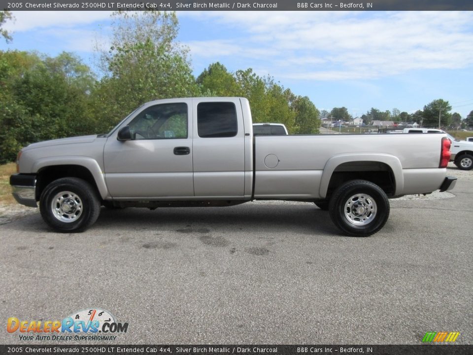 2005 Chevrolet Silverado 2500HD LT Extended Cab 4x4 Silver Birch Metallic / Dark Charcoal Photo #3