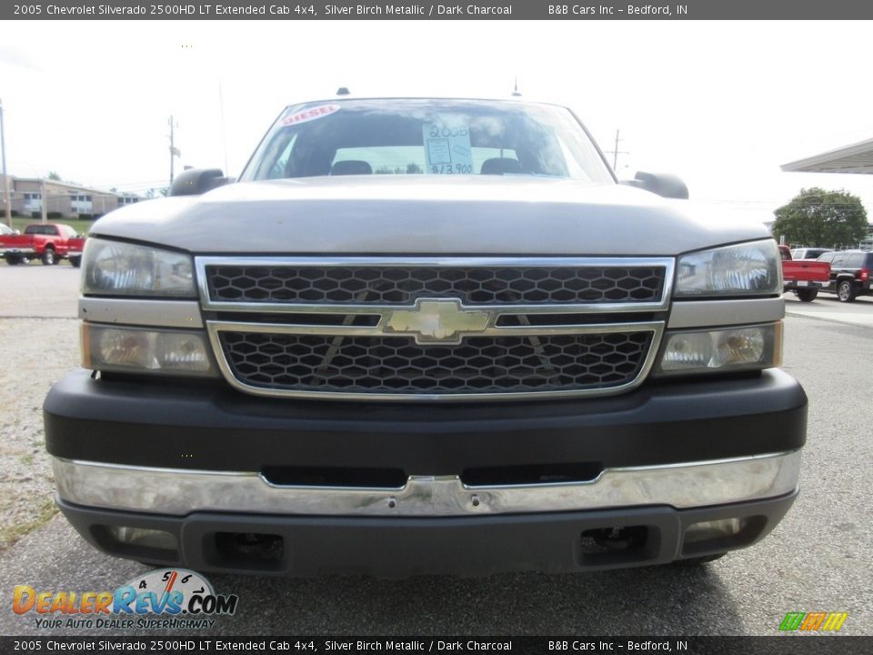 2005 Chevrolet Silverado 2500HD LT Extended Cab 4x4 Silver Birch Metallic / Dark Charcoal Photo #5