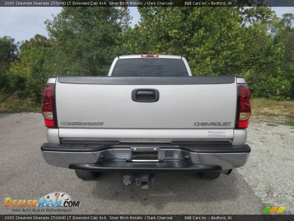 2005 Chevrolet Silverado 2500HD LT Extended Cab 4x4 Silver Birch Metallic / Dark Charcoal Photo #6