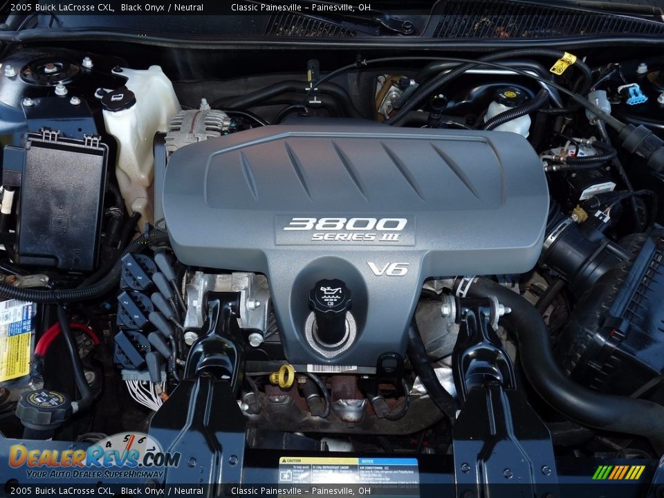 2005 Buick LaCrosse CXL Black Onyx / Neutral Photo #6