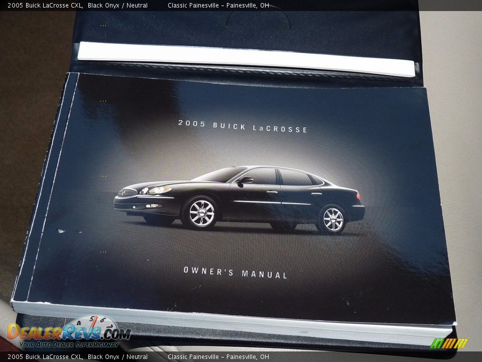 2005 Buick LaCrosse CXL Black Onyx / Neutral Photo #17