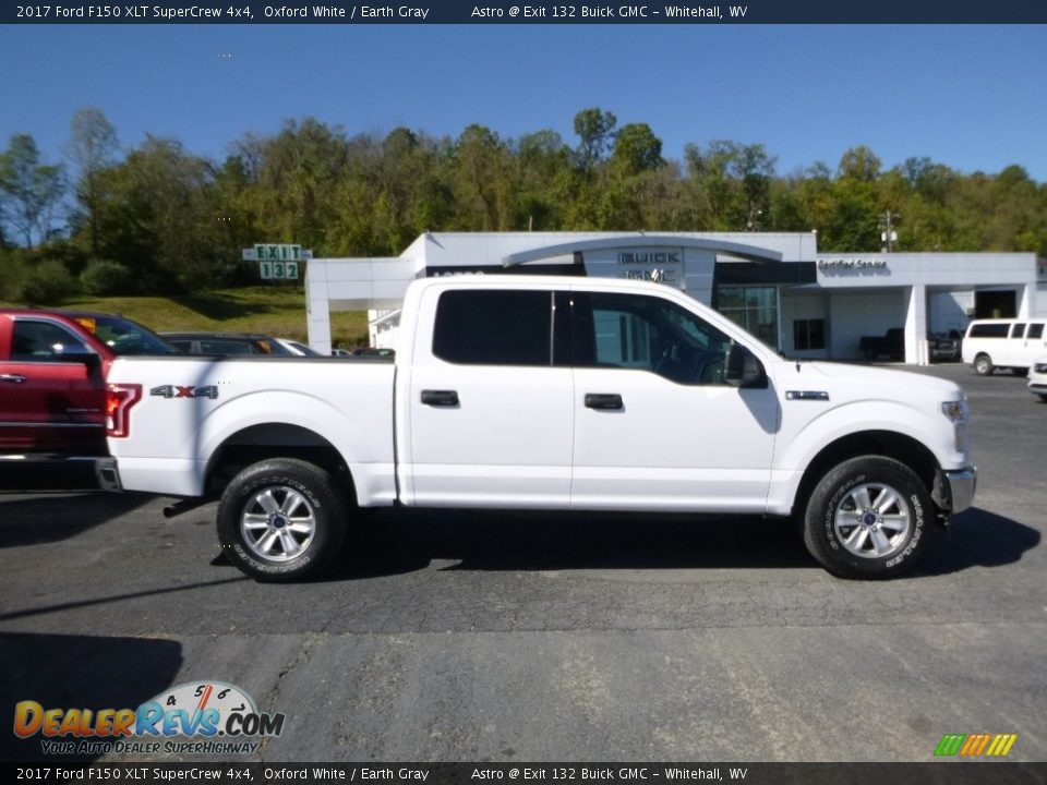 2017 Ford F150 XLT SuperCrew 4x4 Oxford White / Earth Gray Photo #3