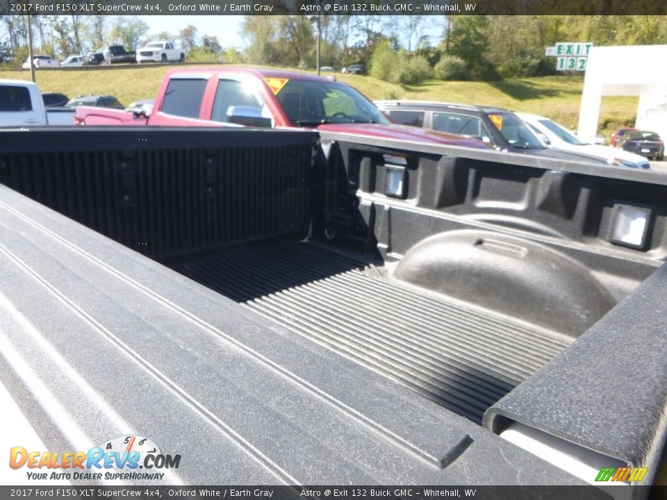2017 Ford F150 XLT SuperCrew 4x4 Oxford White / Earth Gray Photo #13
