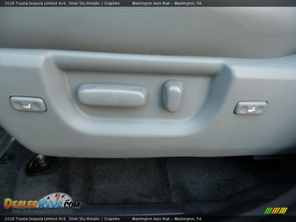2018 Toyota Sequoia Limited 4x4 Silver Sky Metallic / Graphite Photo #17
