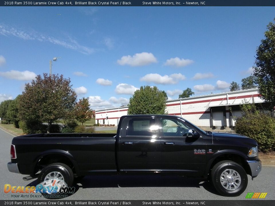 2018 Ram 3500 Laramie Crew Cab 4x4 Brilliant Black Crystal Pearl / Black Photo #5