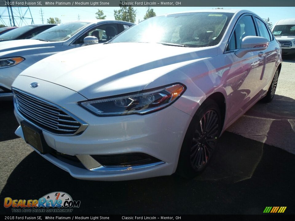 2018 Ford Fusion SE White Platinum / Medium Light Stone Photo #1