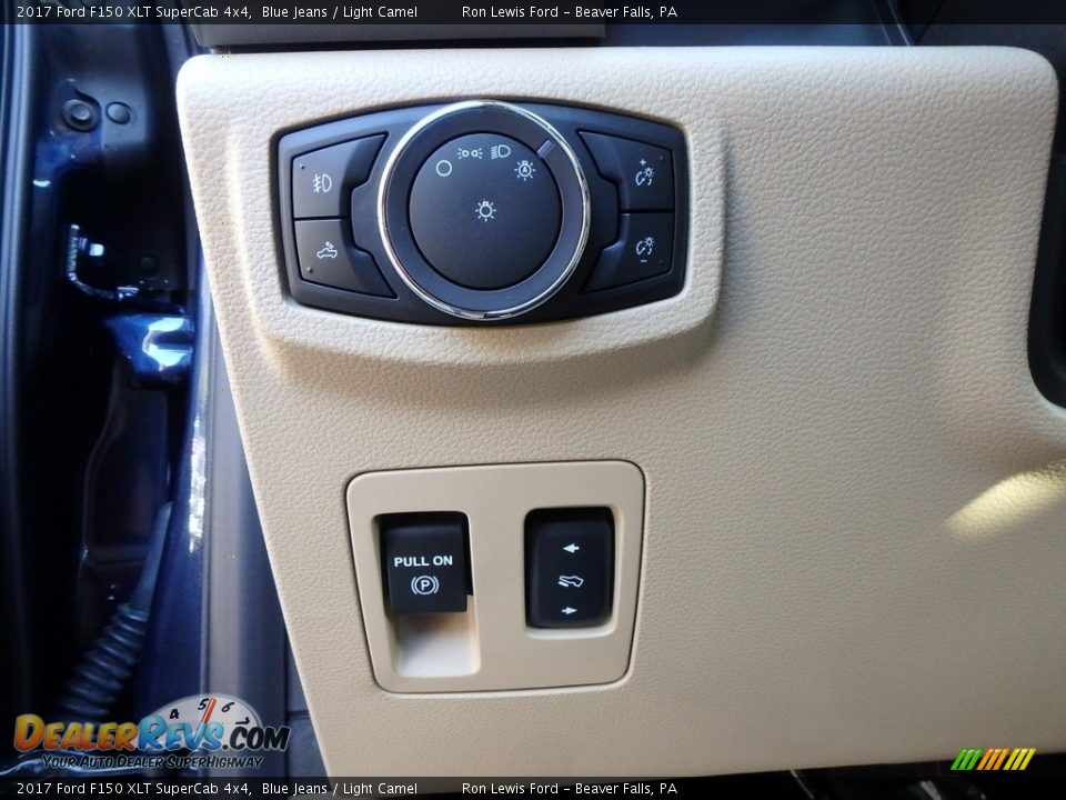 2017 Ford F150 XLT SuperCab 4x4 Blue Jeans / Light Camel Photo #16