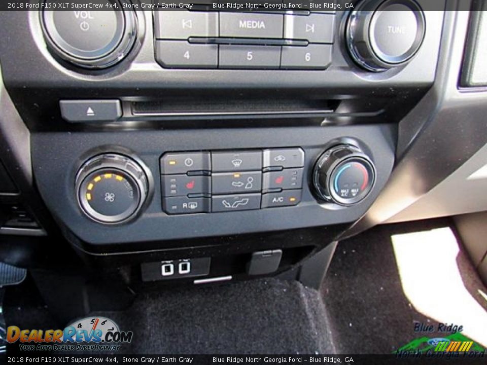 2018 Ford F150 XLT SuperCrew 4x4 Stone Gray / Earth Gray Photo #24