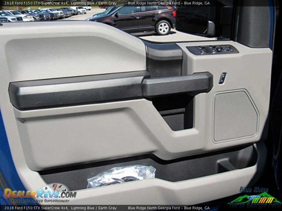 2018 Ford F150 STX SuperCrew 4x4 Lightning Blue / Earth Gray Photo #27