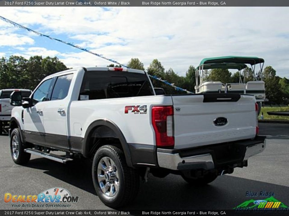2017 Ford F250 Super Duty Lariat Crew Cab 4x4 Oxford White / Black Photo #3