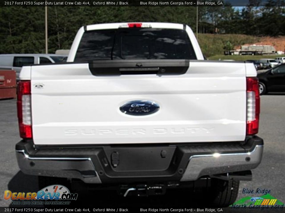 2017 Ford F250 Super Duty Lariat Crew Cab 4x4 Oxford White / Black Photo #4