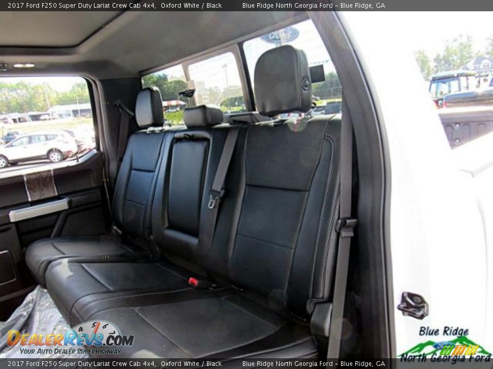 2017 Ford F250 Super Duty Lariat Crew Cab 4x4 Oxford White / Black Photo #14